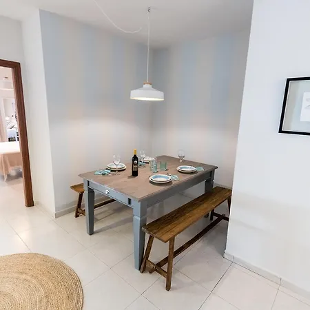 Apartment La Farmacia *